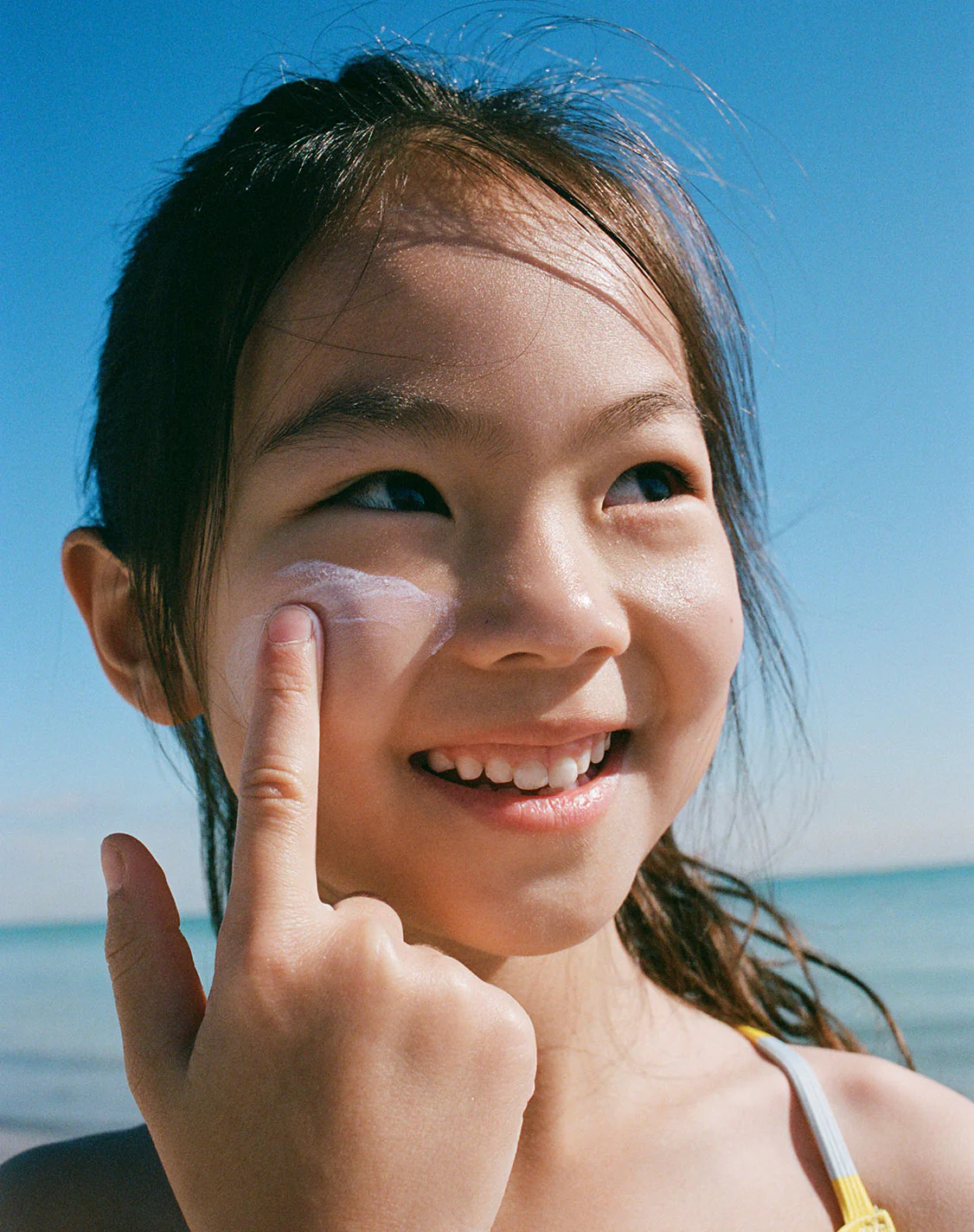 Fluid Silk Mineral Sunscreen SPF50 - Image 4
